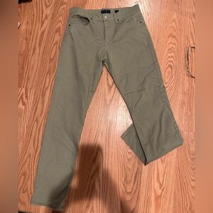 NWOT men’s 5 pocket pants. Lucky brand, 121 slim straight